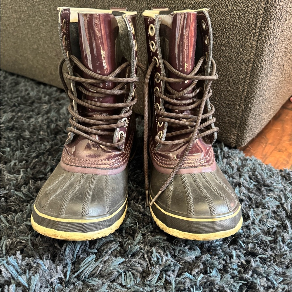 Stylish Women's Boots in Brown and Purple